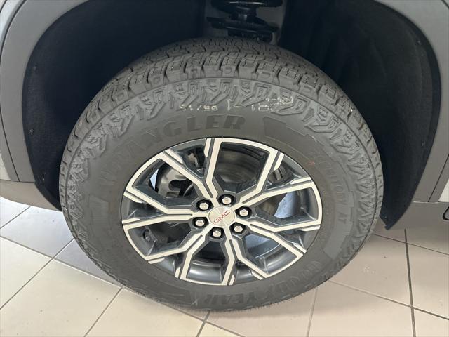 new 2025 GMC Acadia car, priced at $53,740