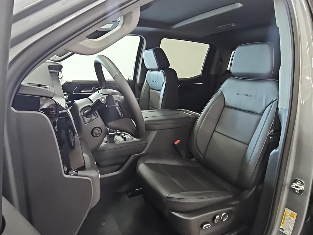new 2025 GMC Sierra 1500 car, priced at $72,500