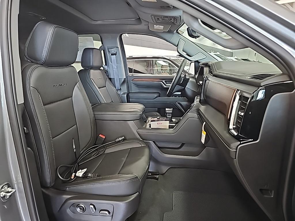 new 2025 GMC Sierra 1500 car, priced at $72,500
