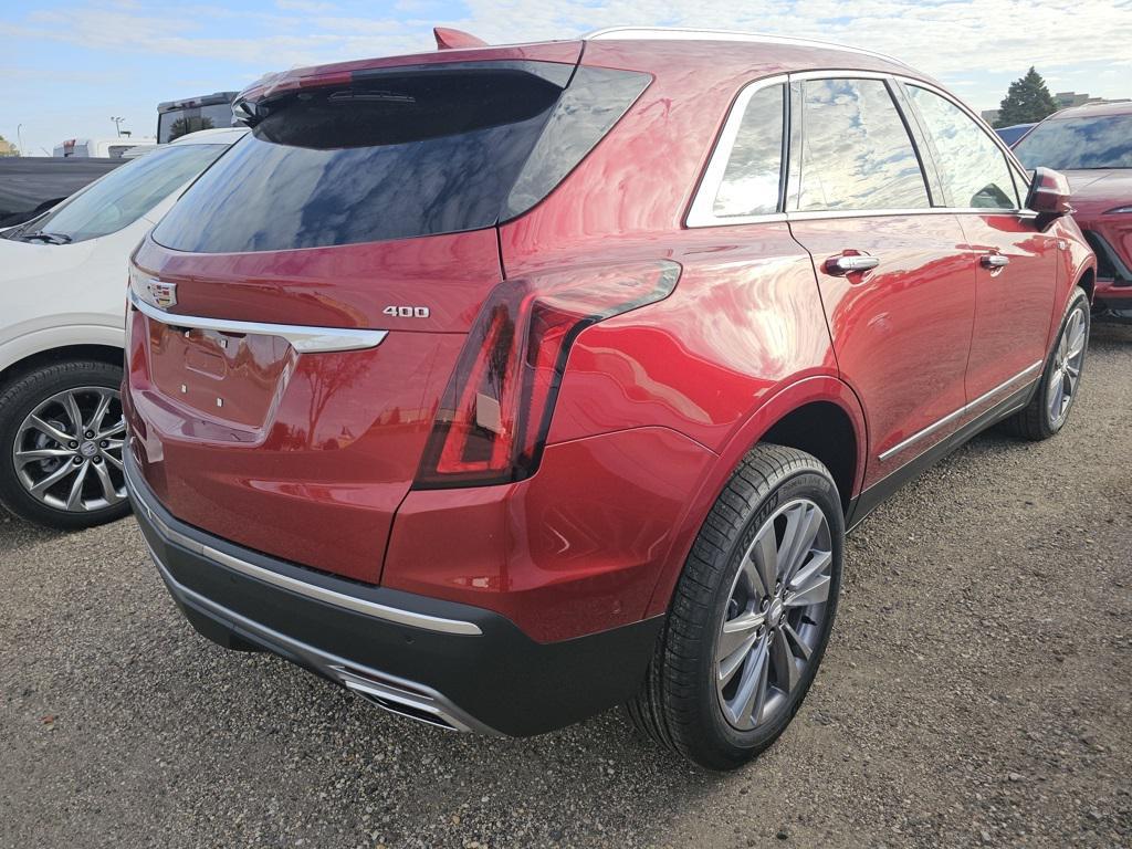 new 2025 Cadillac XT5 car, priced at $60,590