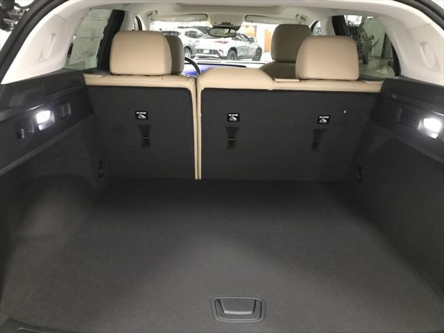 new 2025 Buick Envision car, priced at $41,235