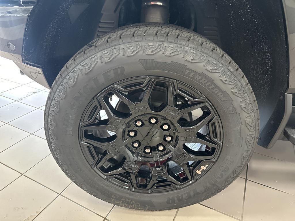 new 2026 GMC HUMMER EV SUV car, priced at $96,510