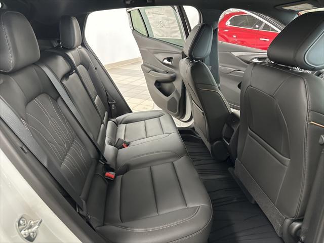 new 2025 Buick Envista car, priced at $32,560