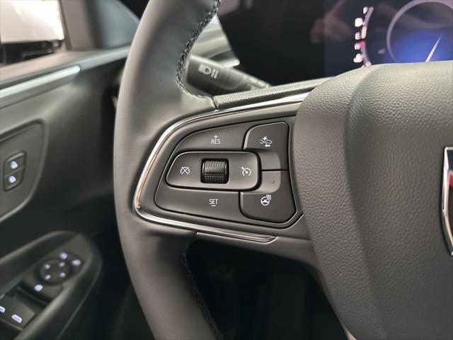 new 2025 Buick Envista car, priced at $32,560