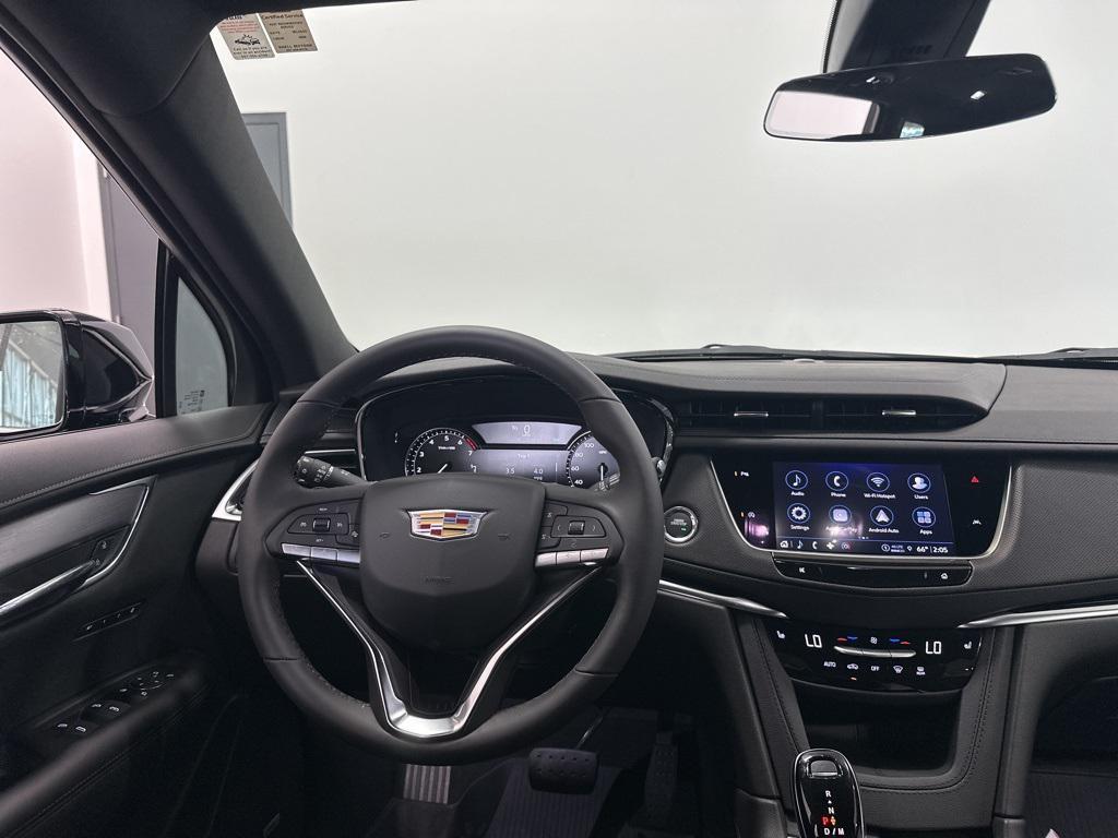 new 2025 Cadillac XT6 car, priced at $55,063