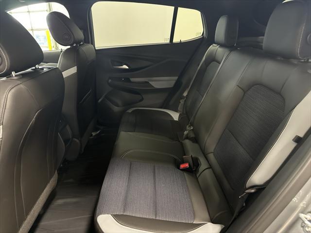 new 2025 Buick Envista car, priced at $28,250