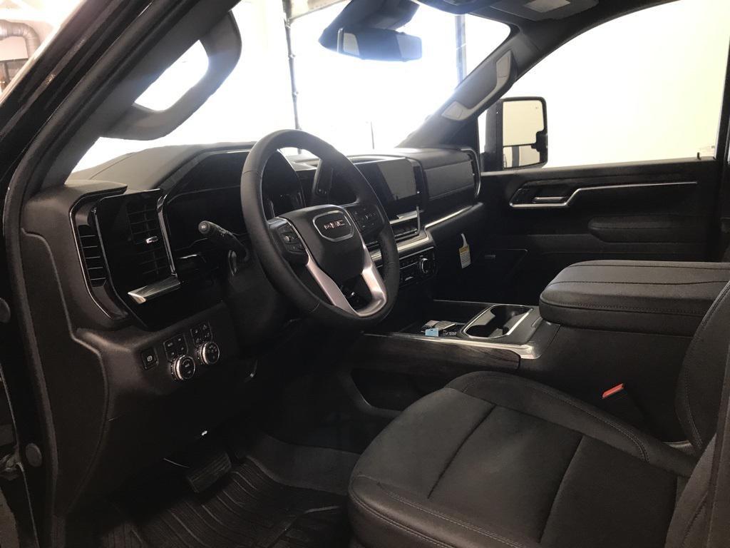 new 2025 GMC Sierra 3500 car, priced at $82,556