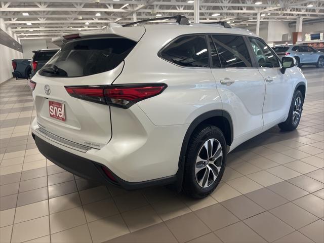 used 2023 Toyota Highlander car, priced at $41,710