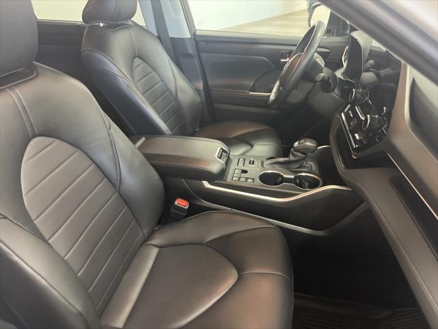used 2023 Toyota Highlander car, priced at $41,710