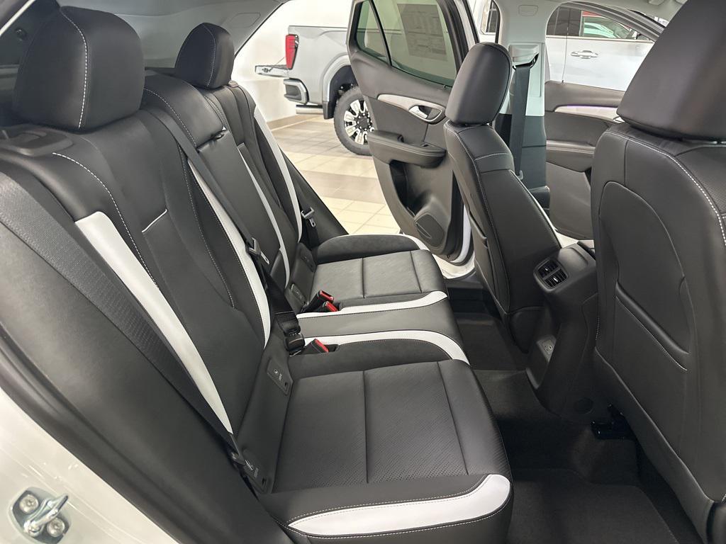 new 2025 Buick Envision car, priced at $42,044