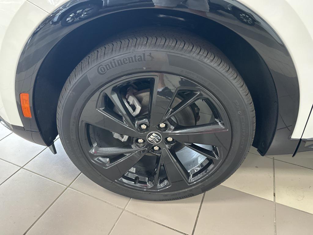 new 2025 Buick Envision car, priced at $42,044