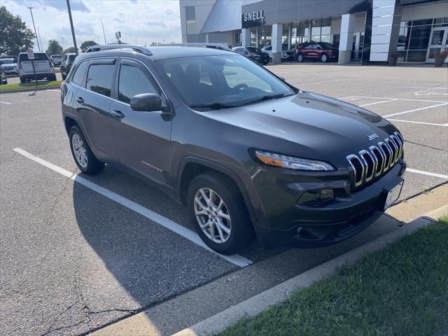 used 2015 Jeep Cherokee car, priced at $11,391