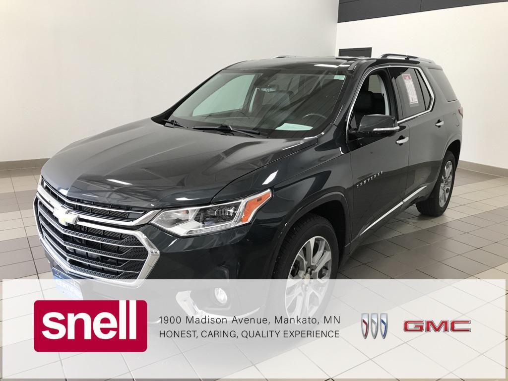 used 2021 Chevrolet Traverse car, priced at $32,272