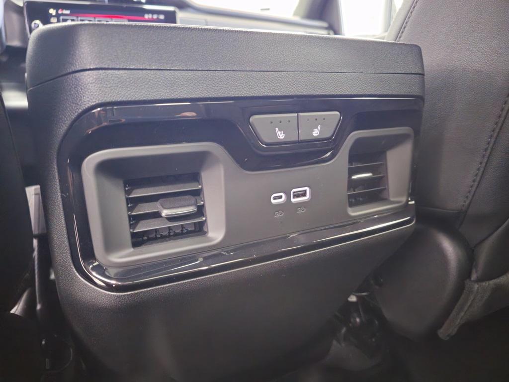 new 2026 GMC Sierra 3500 car, priced at $90,230