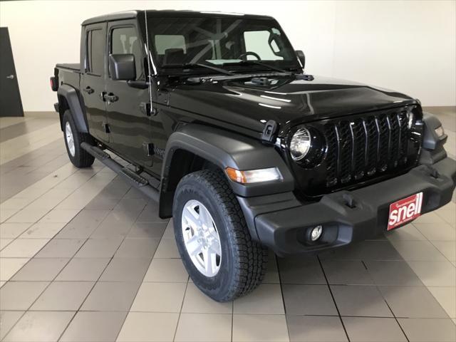 used 2020 Jeep Gladiator car, priced at $27,390