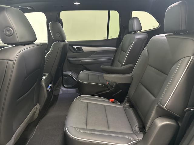 new 2025 Buick Enclave car, priced at $51,230