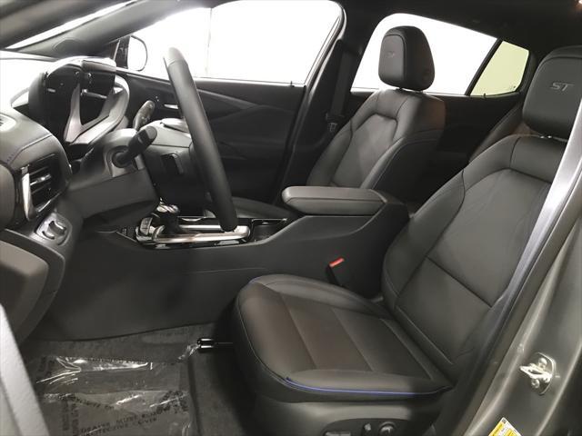 new 2025 Buick Envista car, priced at $28,775