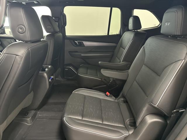 new 2025 Buick Enclave car, priced at $58,100