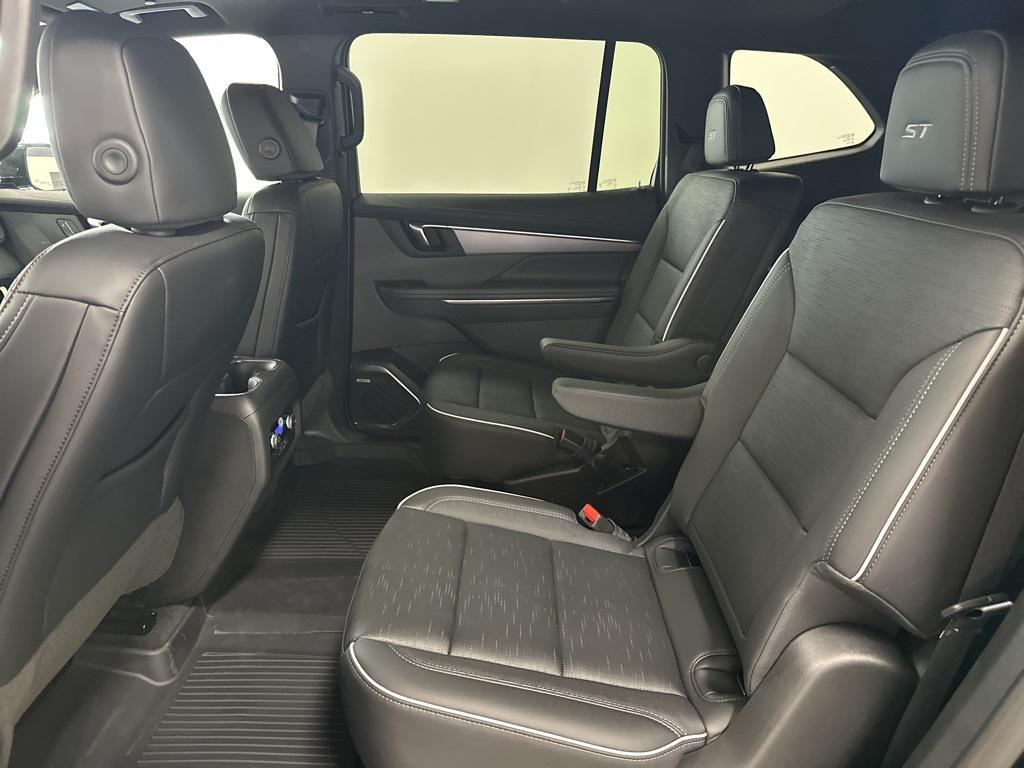 new 2025 Buick Enclave car, priced at $59,100