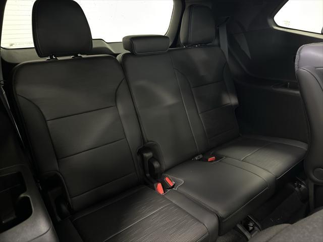 new 2025 Buick Enclave car, priced at $53,275