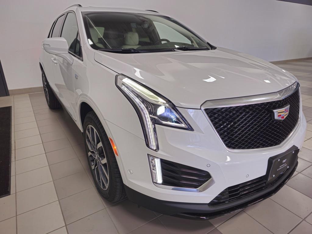 new 2025 Cadillac XT5 car, priced at $64,790