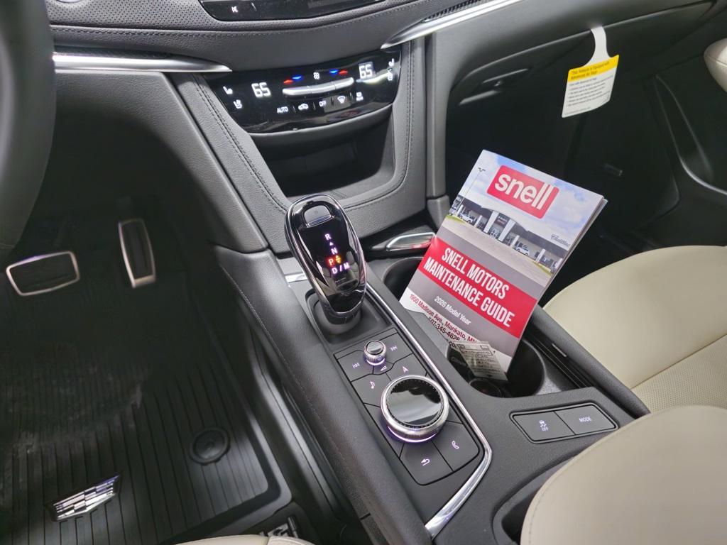 new 2025 Cadillac XT5 car, priced at $64,790