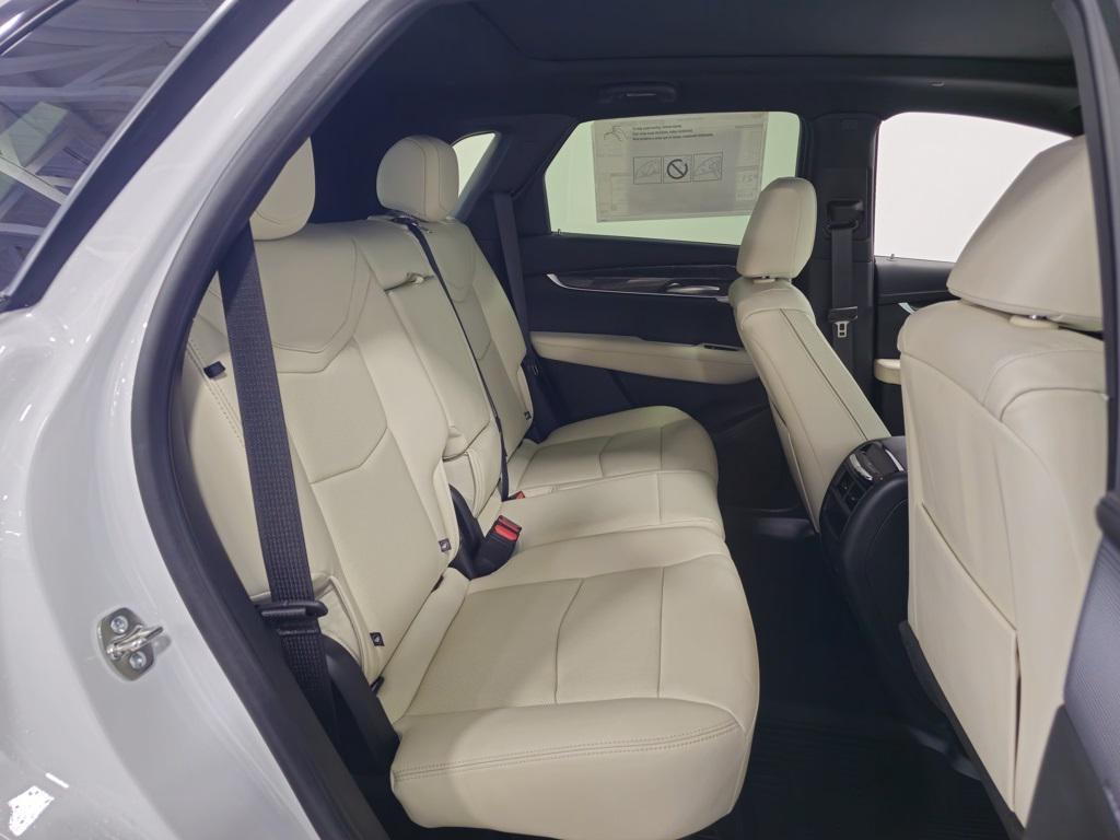 new 2025 Cadillac XT5 car, priced at $64,790