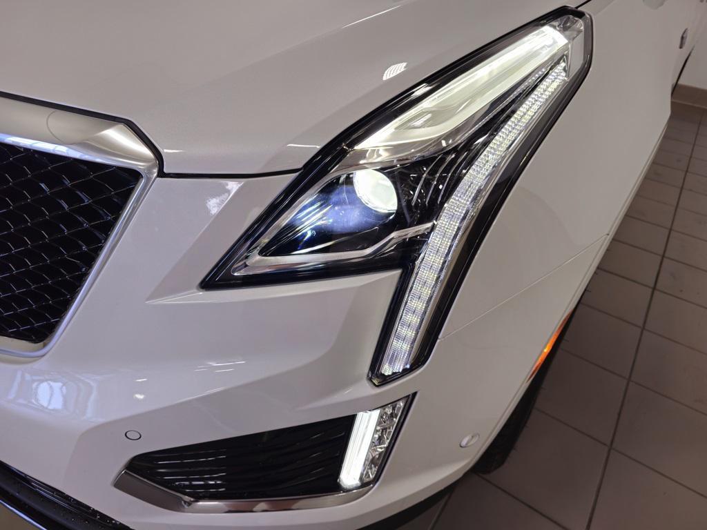 new 2025 Cadillac XT5 car, priced at $64,790