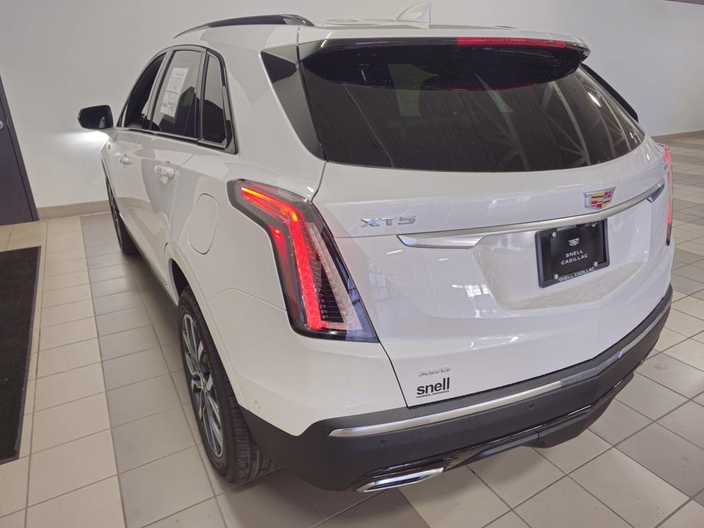 new 2025 Cadillac XT5 car, priced at $64,790