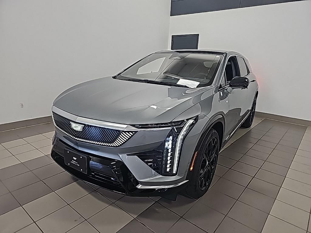new 2025 Cadillac OPTIQ car, priced at $61,605