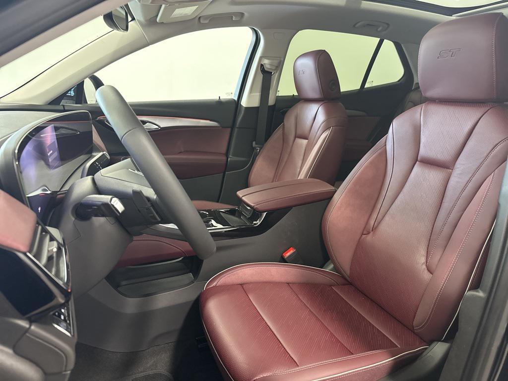 new 2025 Buick Envision car, priced at $43,735