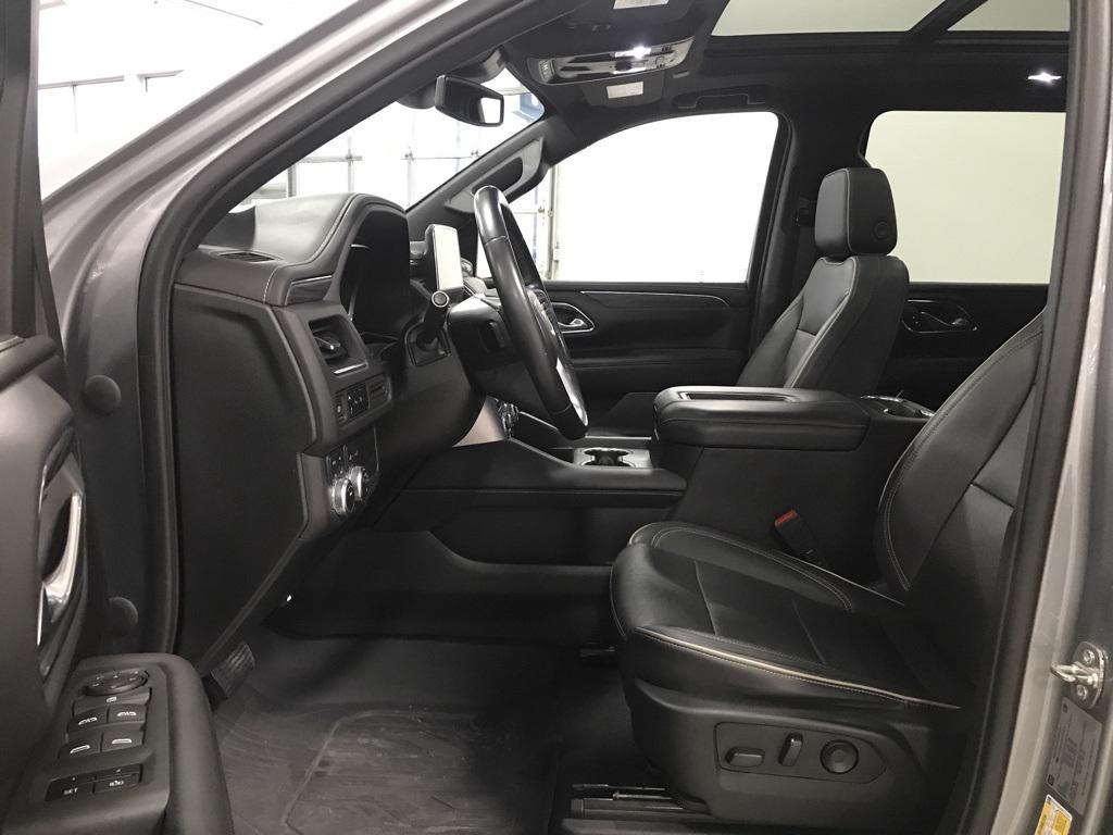 used 2023 GMC Yukon XL car, priced at $57,617