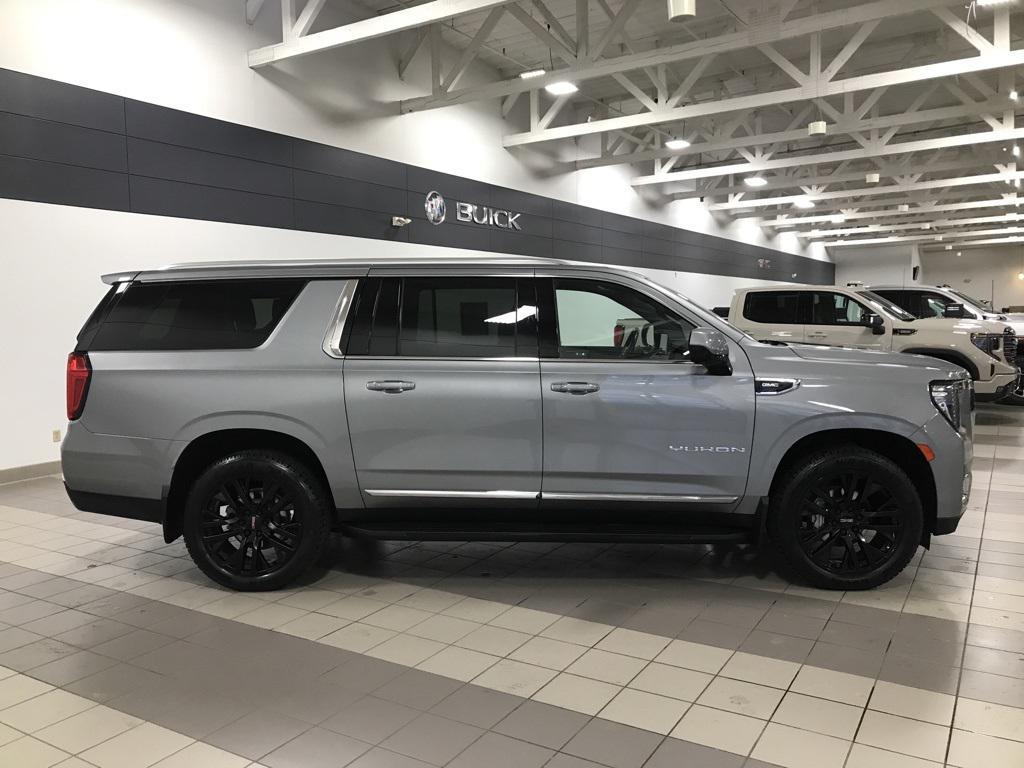 used 2023 GMC Yukon XL car, priced at $57,617