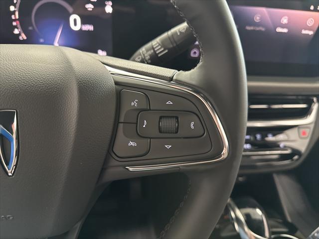 new 2025 Buick Envista car, priced at $32,560