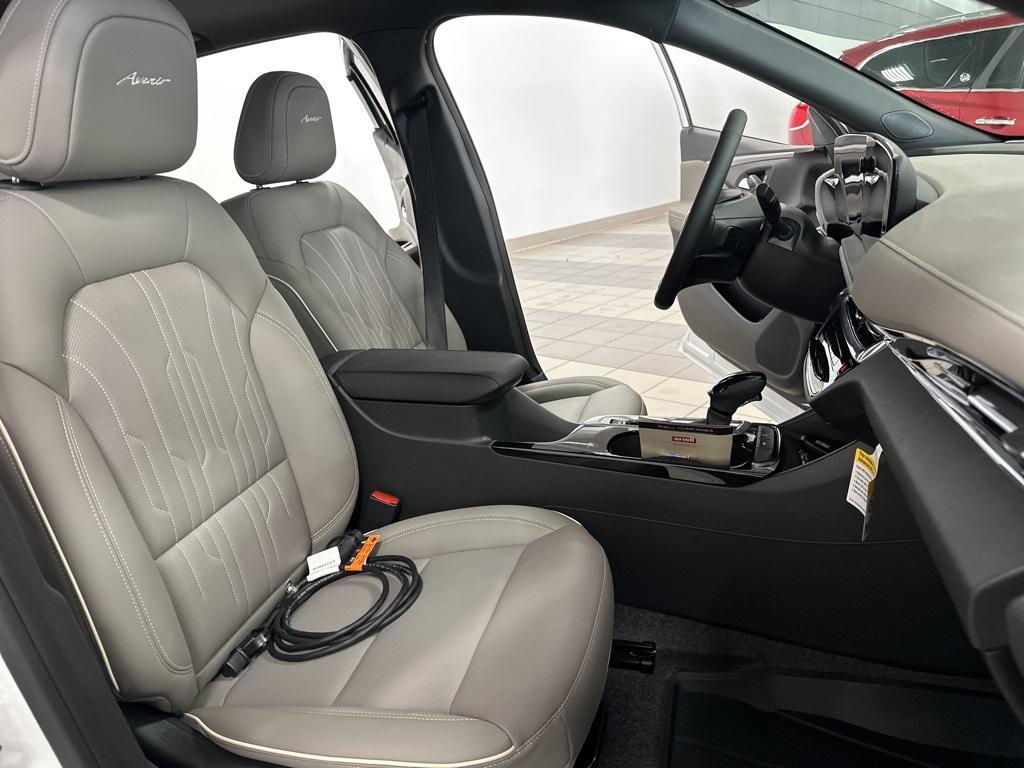 new 2025 Buick Envista car, priced at $32,234