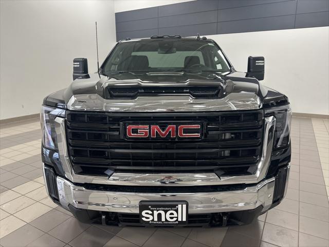 new 2025 GMC Sierra 3500 car, priced at $53,515