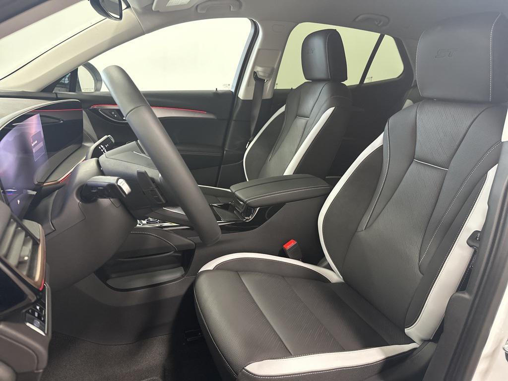 new 2025 Buick Envision car, priced at $43,965