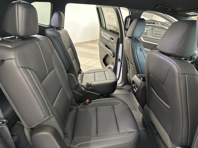 new 2025 GMC Acadia car, priced at $49,480