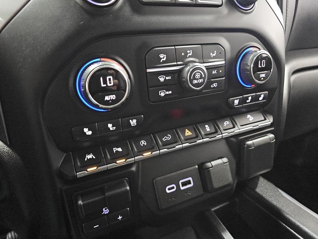 used 2021 Chevrolet Silverado 1500 car, priced at $38,441