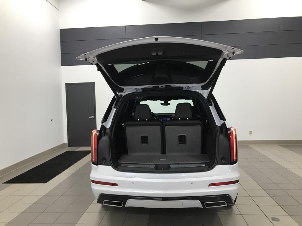 used 2024 Cadillac XT6 car, priced at $49,014