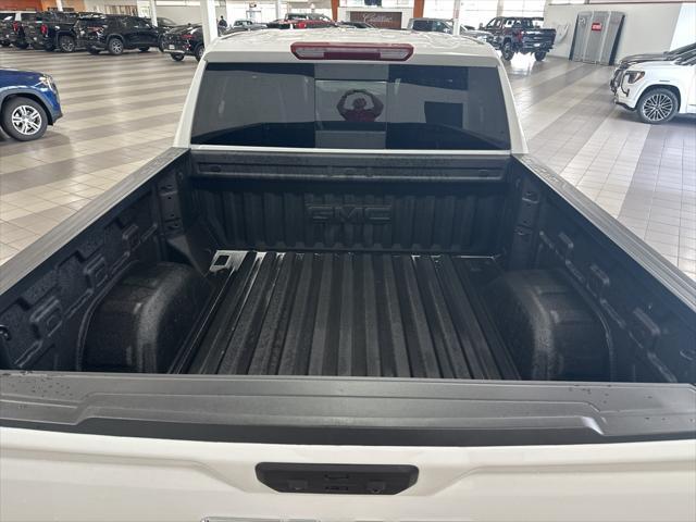 new 2025 GMC Sierra 1500 car, priced at $62,905