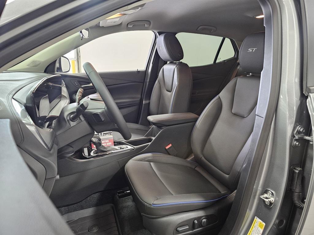 new 2026 Buick Encore GX car, priced at $33,945