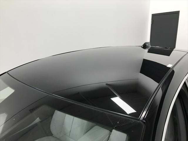 new 2025 Cadillac OPTIQ car, priced at $57,665