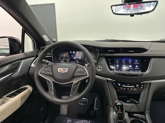 new 2025 Cadillac XT5 car, priced at $63,185