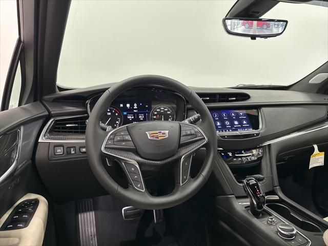new 2025 Cadillac XT5 car, priced at $63,185