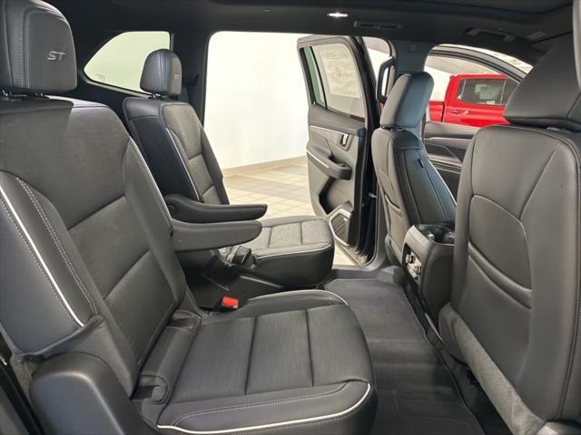 new 2025 Buick Enclave car, priced at $53,925