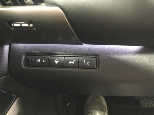 used 2022 Nissan Pathfinder car, priced at $32,926