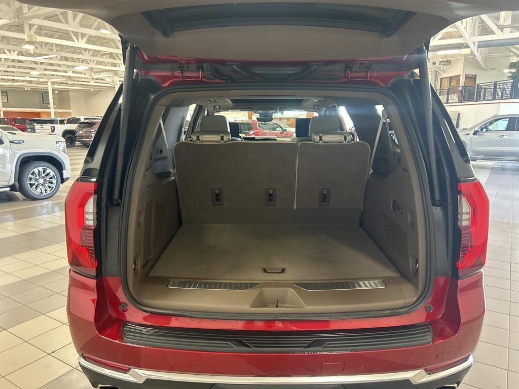 used 2025 GMC Yukon XL car, priced at $81,826