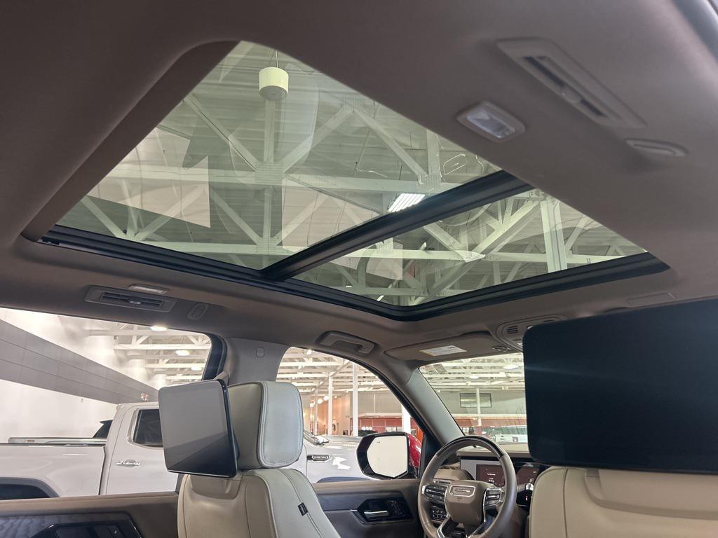 used 2025 GMC Yukon XL car, priced at $81,826