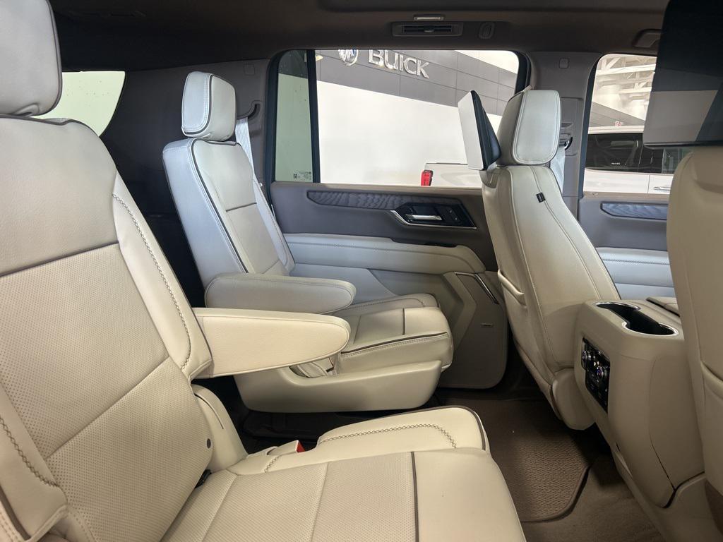 used 2025 GMC Yukon XL car, priced at $81,826